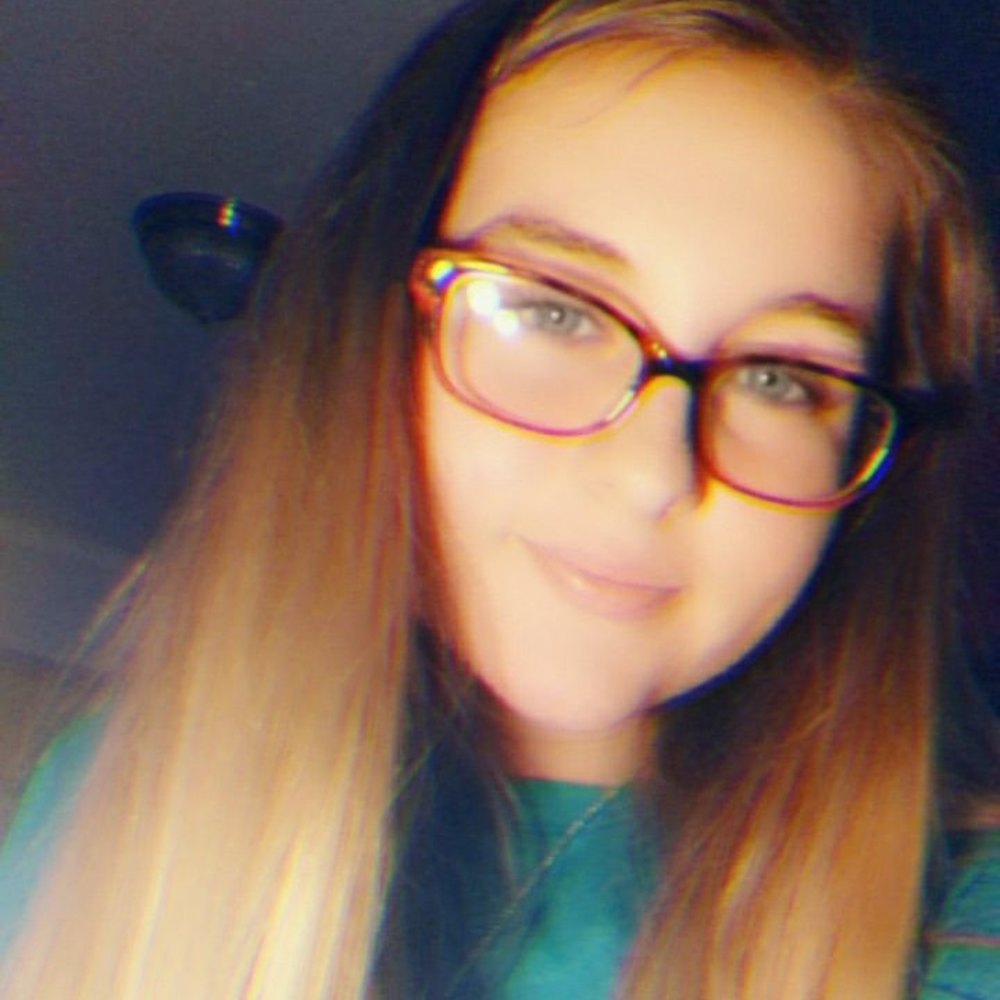 Meet your Posher, Kelsie